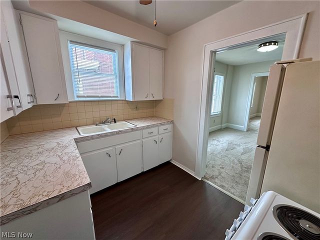 2052-2054 16th Street SW, Akron, OH 44314