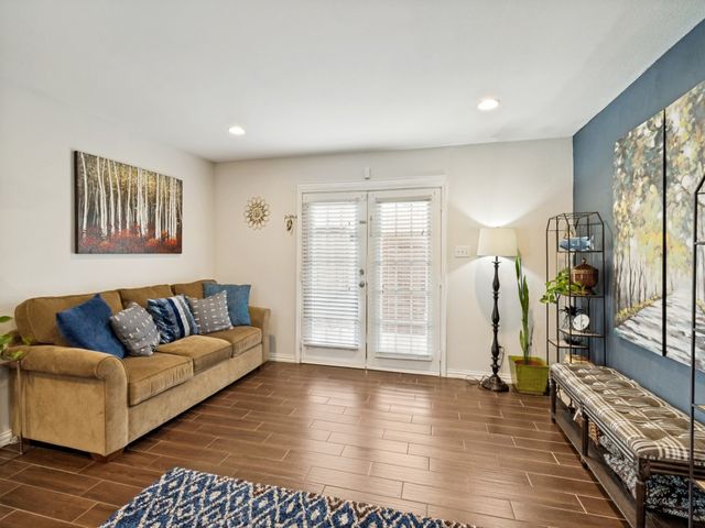 9405 Timberleaf Drive, Dallas, TX 75243