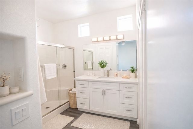 39601 Saba Court, Murrieta, CA 92563