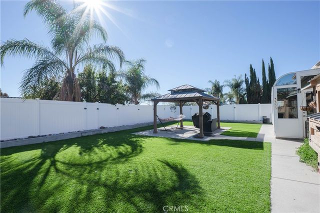 39601 Saba Court, Murrieta, CA 92563