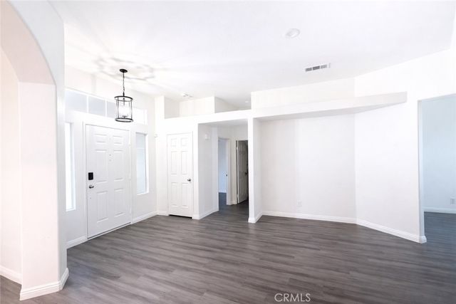 39601 Saba Court, Murrieta, CA 92563