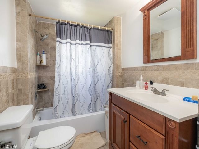 706 Keep St, Linden City, NJ 07036