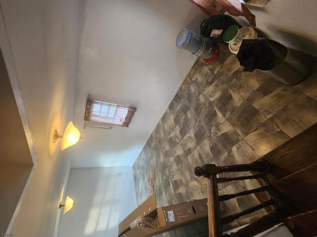 706 Keep St, Linden City, NJ 07036