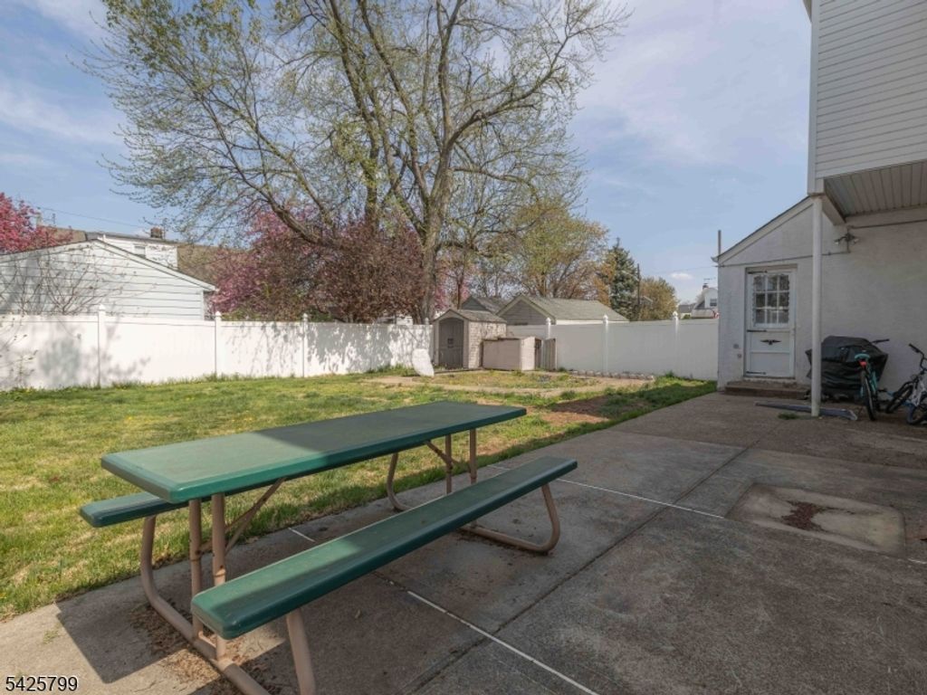 706 Keep St, Linden City, NJ 07036 — photo 3