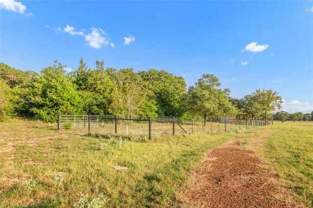 11789 Fm-2095 Highway, Gause, TX 77857