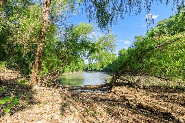 11789 Fm-2095 Highway, Gause, TX 77857