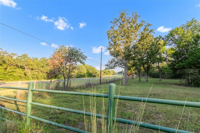 11789 Fm-2095 Highway, Gause, TX 77857