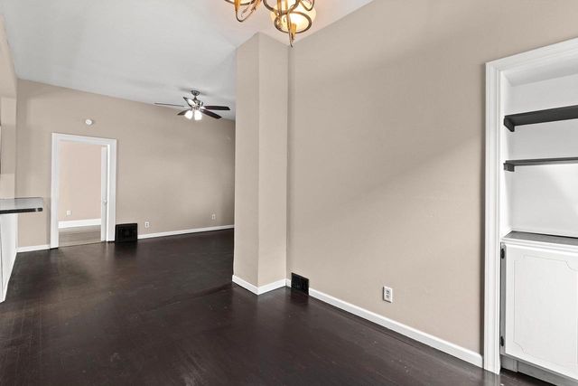 425 W WINNEBAGO STREET, Appleton, WI 54911