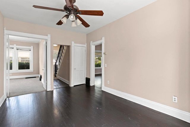 425 W WINNEBAGO STREET, Appleton, WI 54911