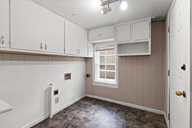 425 W WINNEBAGO STREET, Appleton, WI 54911