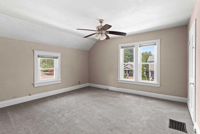 425 W WINNEBAGO STREET, Appleton, WI 54911