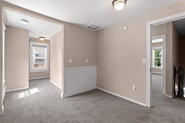 425 W WINNEBAGO STREET, Appleton, WI 54911