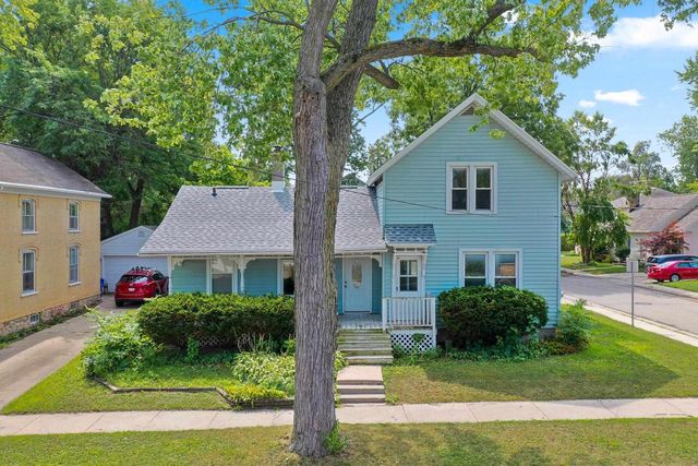 425 W WINNEBAGO STREET, Appleton, WI 54911