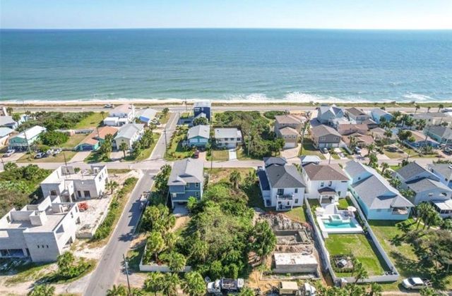 2204 S CENTRAL AVENUE, Flagler Beach, FL 32136