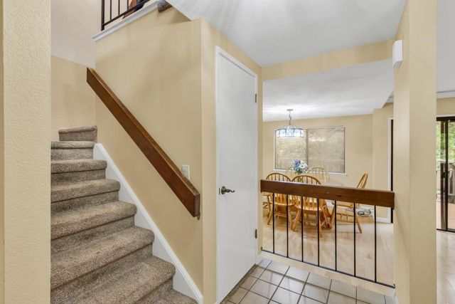 7025 Rancho Mirage Ct, Citrus Heights, CA 95621