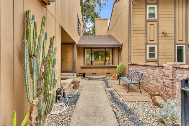 7025 Rancho Mirage Ct, Citrus Heights, CA 95621