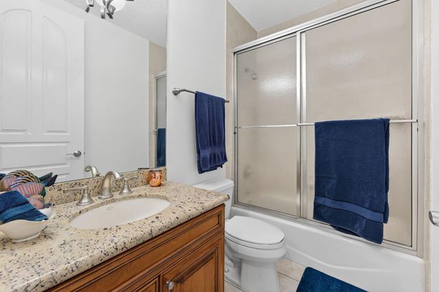 400 NE 8th Ave, Fort Lauderdale, FL 33301