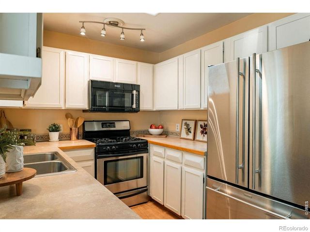 522 S Bryan Avenue, Fort Collins, CO 80521