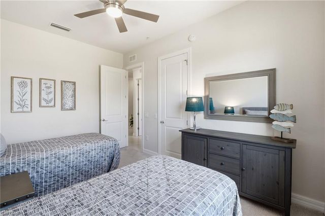 238 Indies DR E 201, Naples, FL 34114