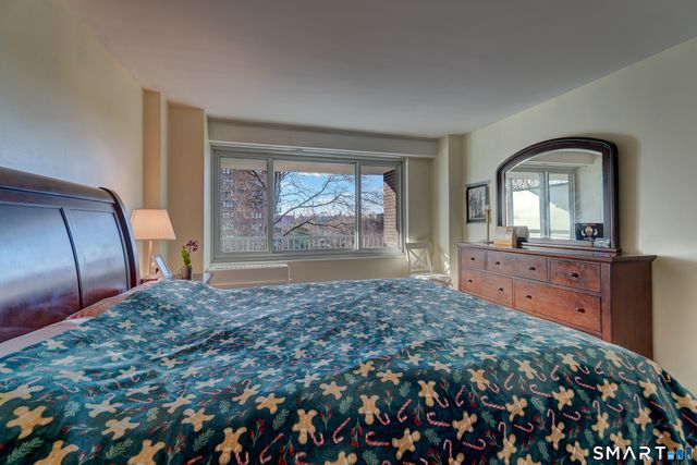 100 York Street 5B, New Haven, CT 06511