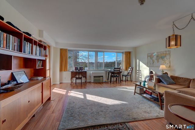 100 York Street 5B, New Haven, CT 06511