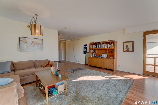 100 York Street 5B, New Haven, CT 06511