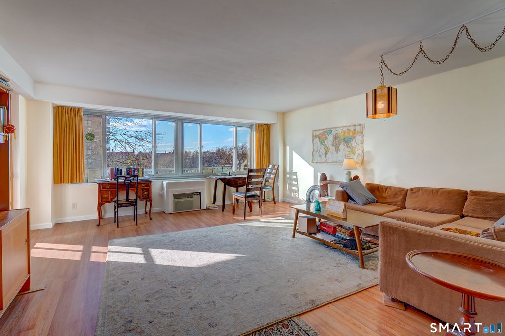 100 York Street 5B, New Haven, CT 06511