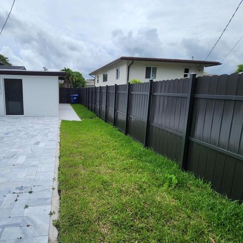 1275 NE 200th Terrace, Miami, FL 33179