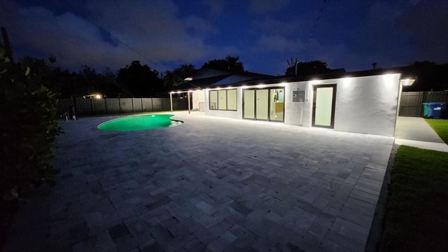 1275 NE 200th Terrace, Miami, FL 33179