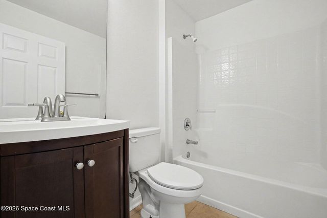 287 Mcclain Drive, Melbourne, FL 32904