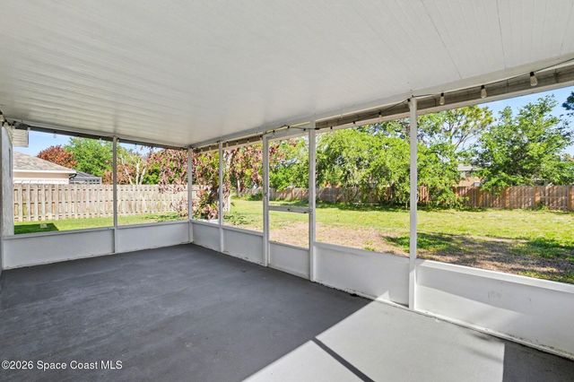 287 Mcclain Drive, Melbourne, FL 32904