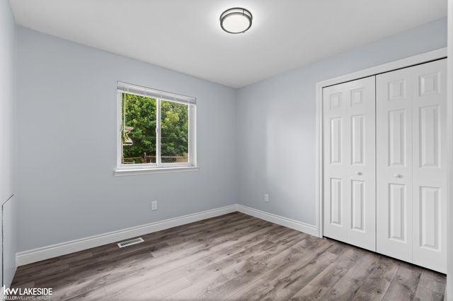 14235 Inkster Road, Livonia, MI 48154