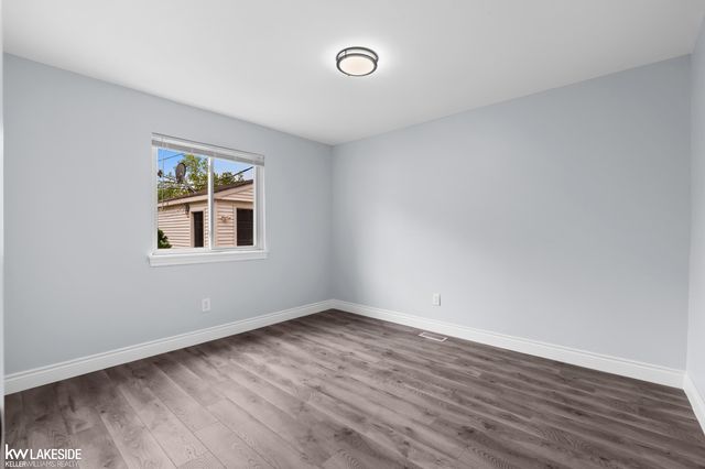 14235 Inkster Road, Livonia, MI 48154