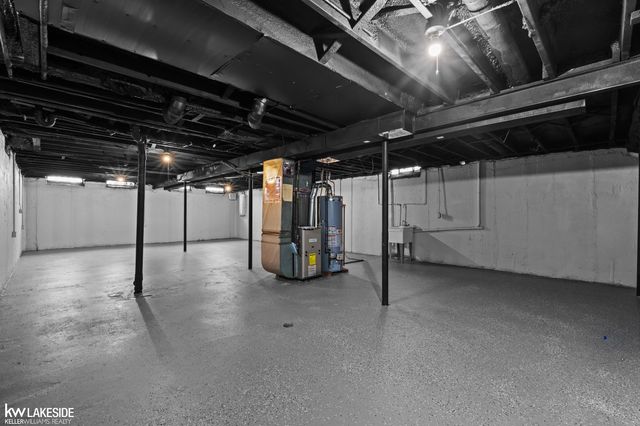 14235 Inkster Road, Livonia, MI 48154