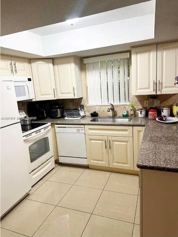 7912 Kimberly Boulevard 301, North Lauderdale, FL 33068