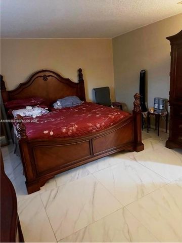 7912 Kimberly Boulevard 301, North Lauderdale, FL 33068