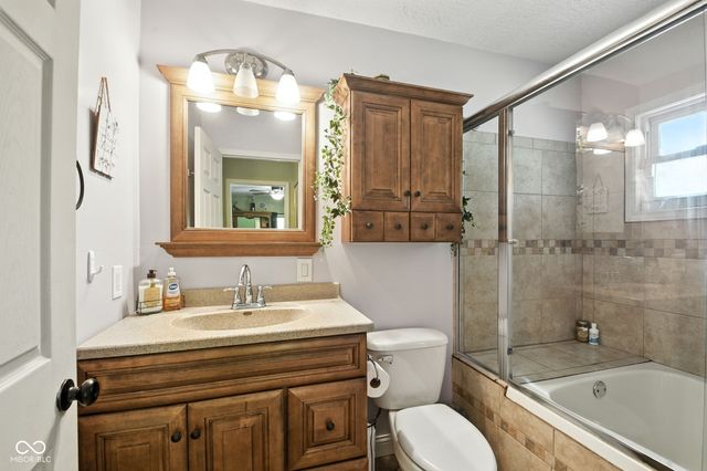 5371 E County Road 500 Road N, Michigantown, IN 46057