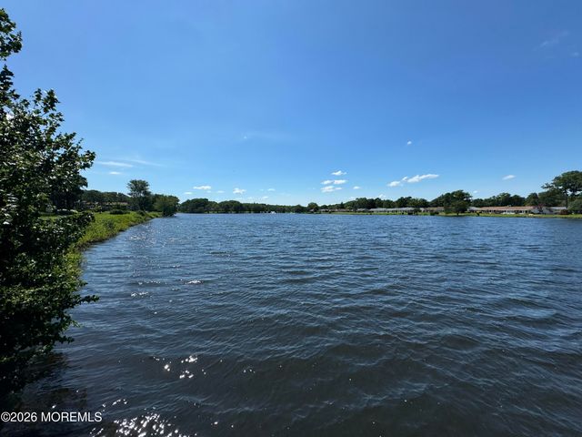 699A Plymouth Drive 699A, Lakewood, NJ 08701