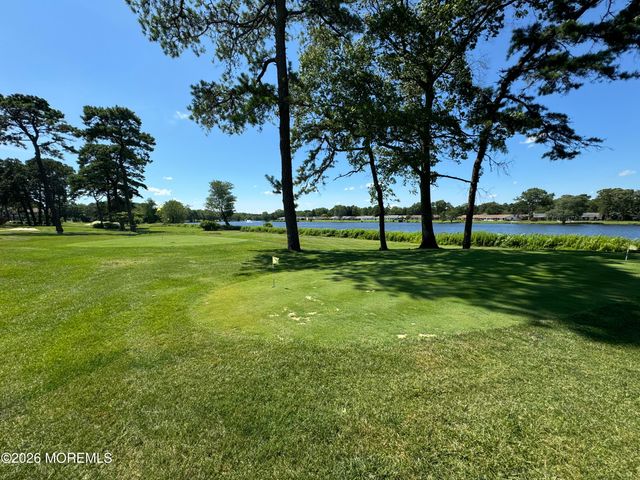 699A Plymouth Drive 699A, Lakewood, NJ 08701