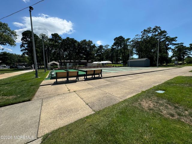 699A Plymouth Drive 699A, Lakewood, NJ 08701