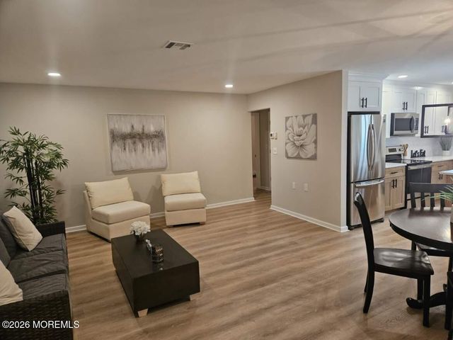 699A Plymouth Drive 699A, Lakewood, NJ 08701