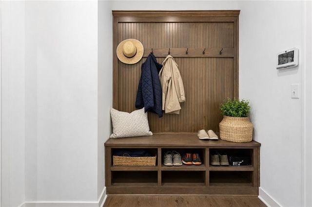 6615 NW 107th Court, Kansas City, MO 64154