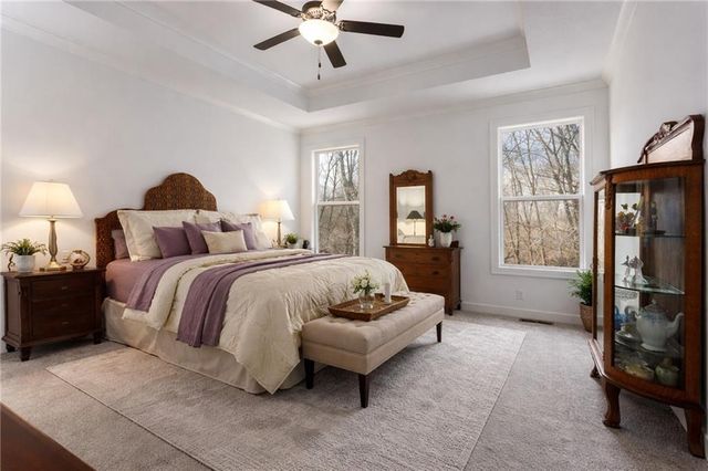 6615 NW 107th Court, Kansas City, MO 64154