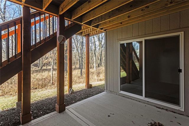 6615 NW 107th Court, Kansas City, MO 64154