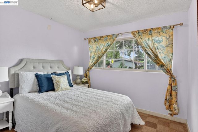 2541 Marina Blvd, San Leandro, CA 94577
