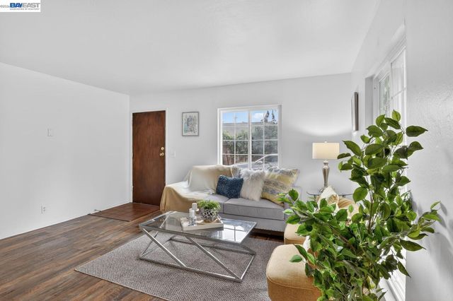 2541 Marina Blvd, San Leandro, CA 94577