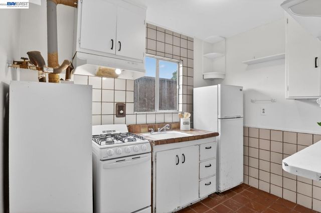 2541 Marina Blvd, San Leandro, CA 94577