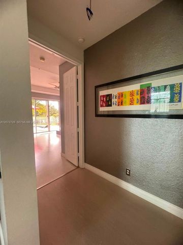 19162 SW 65th Street, Fort Lauderdale, FL 33332
