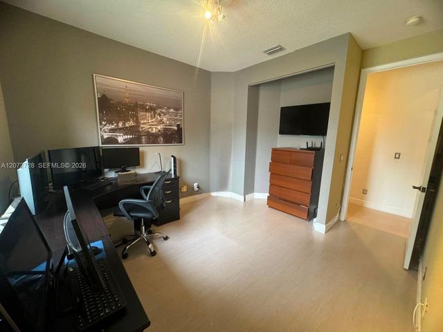 19162 SW 65th Street, Fort Lauderdale, FL 33332