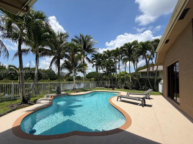 19162 SW 65th Street, Fort Lauderdale, FL 33332